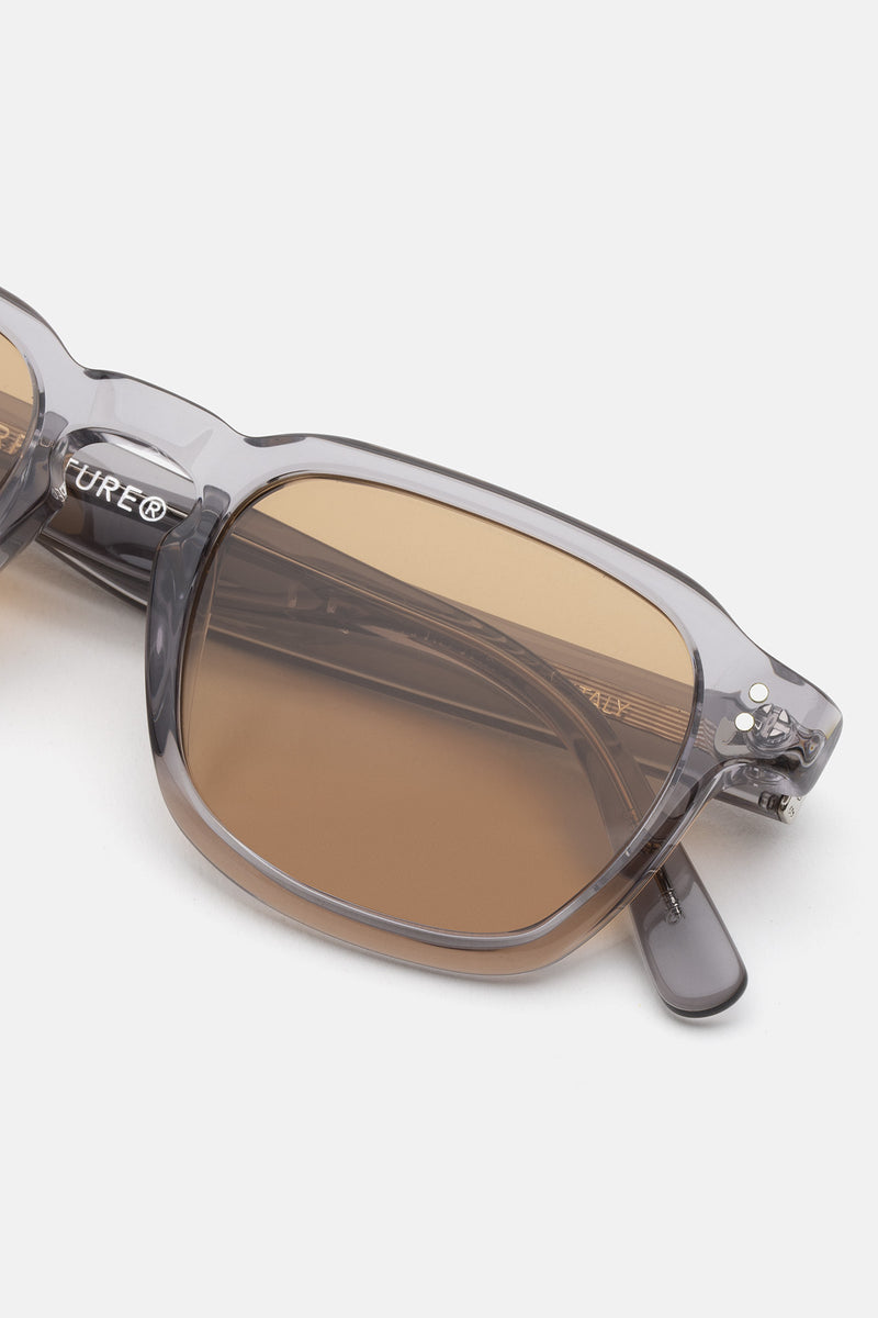 Luce Nebbia - Retrosuperfuture -