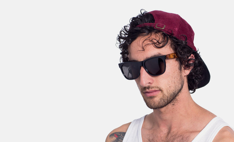 Classic Black&Briar - Retrosuperfuture -