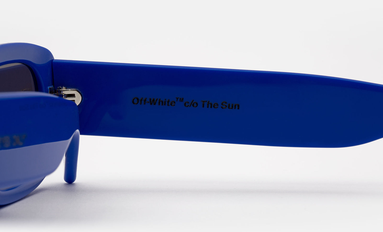 Off–White Blue - Retrosuperfuture -