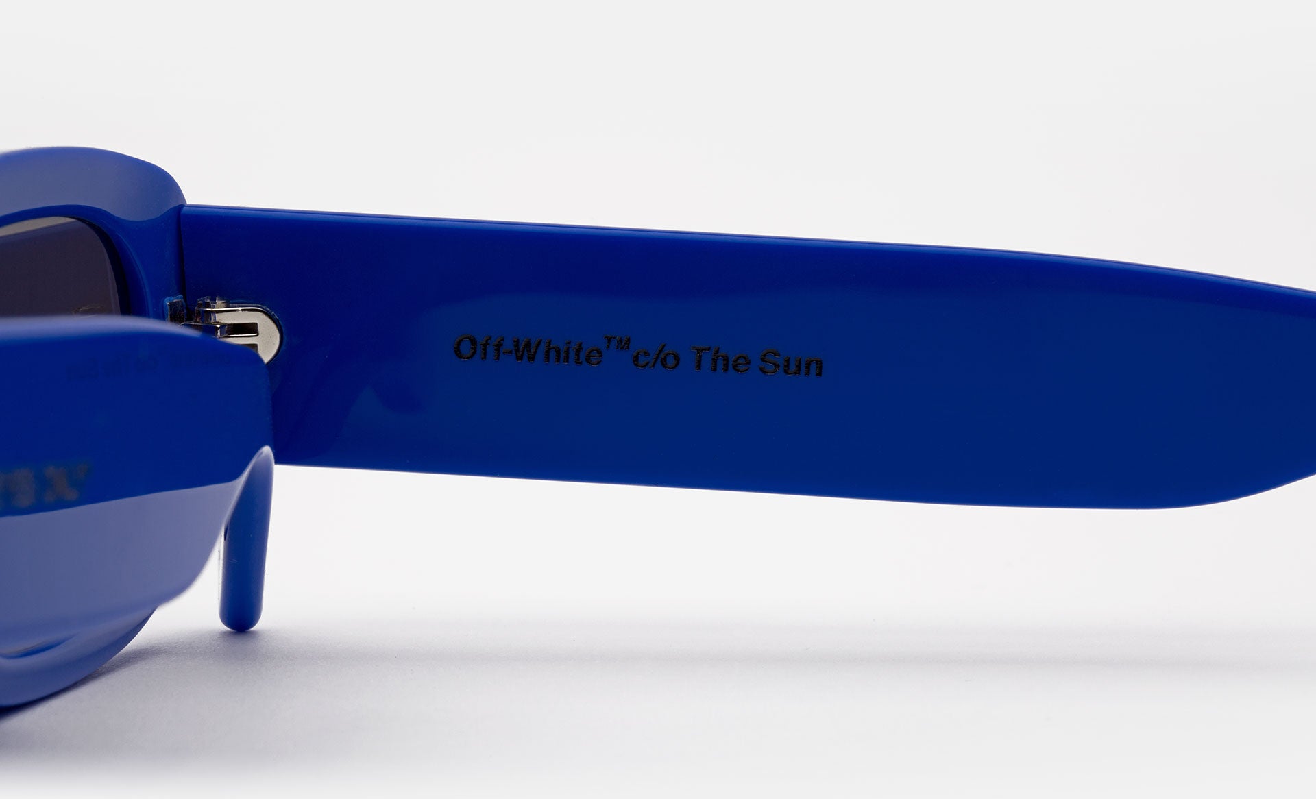 Off–White Blue - Retrosuperfuture -