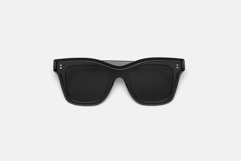 Vita Black - Retrosuperfuture -