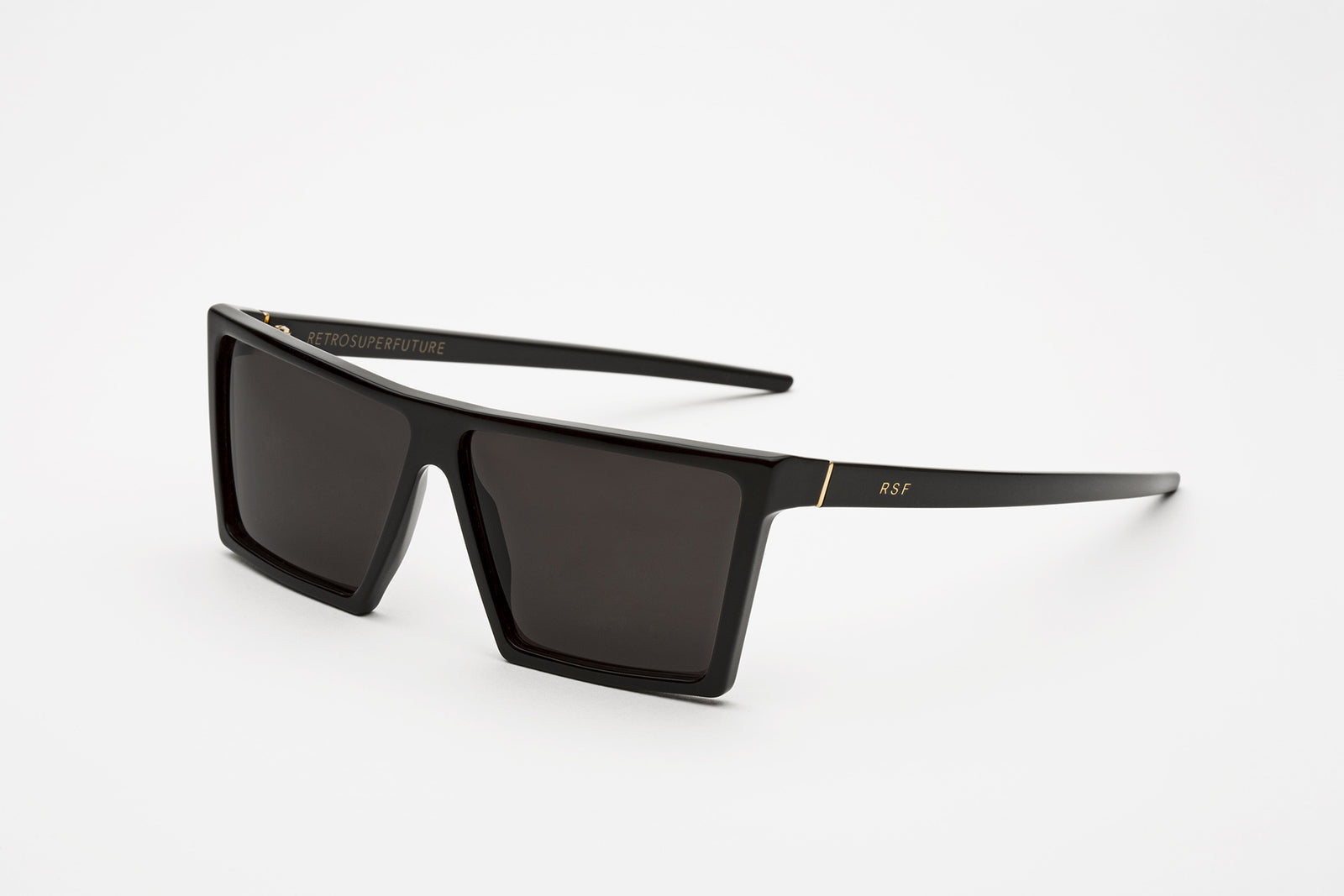 W Black - Retrosuperfuture -