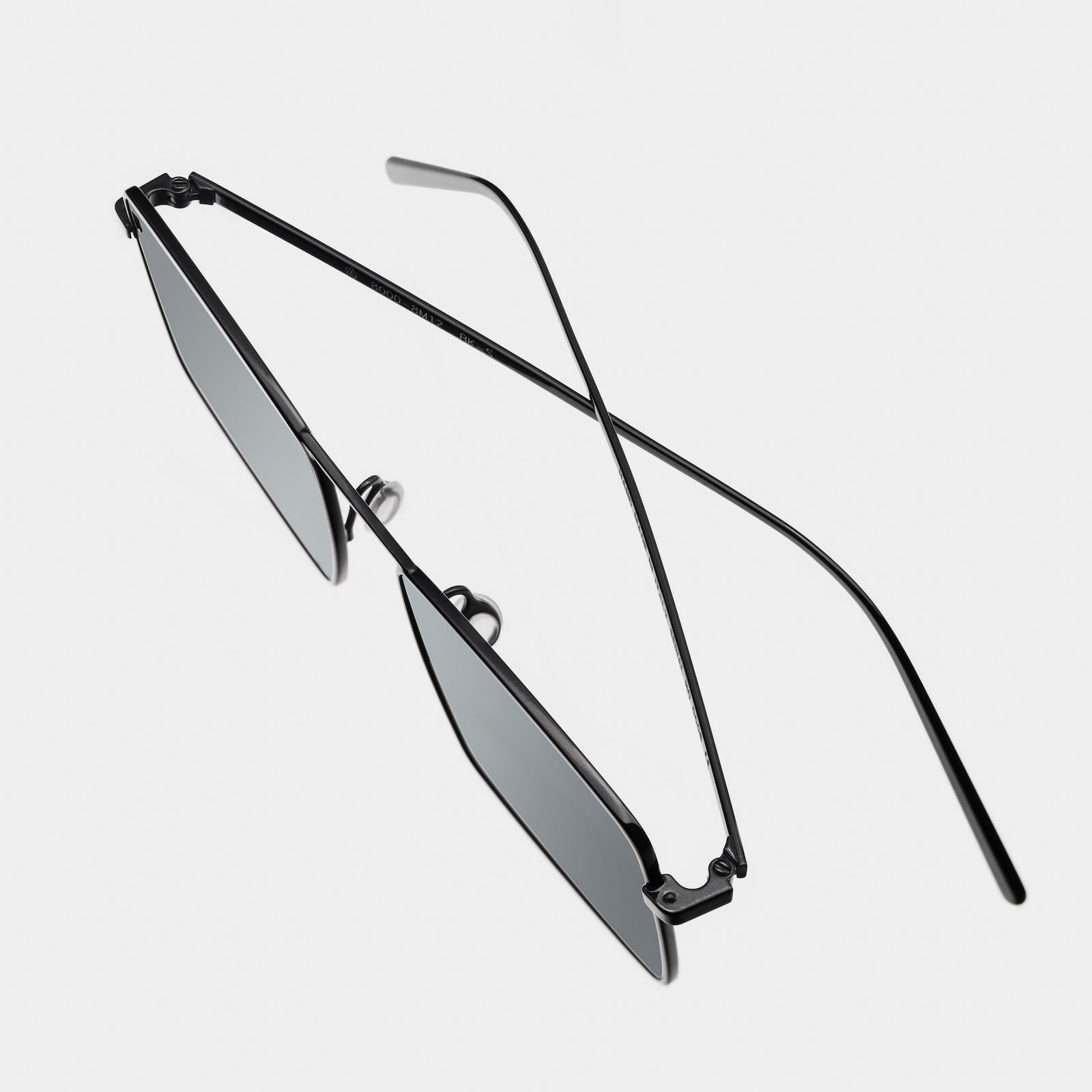 8M12/BK (NERO) - Retrosuperfuture -