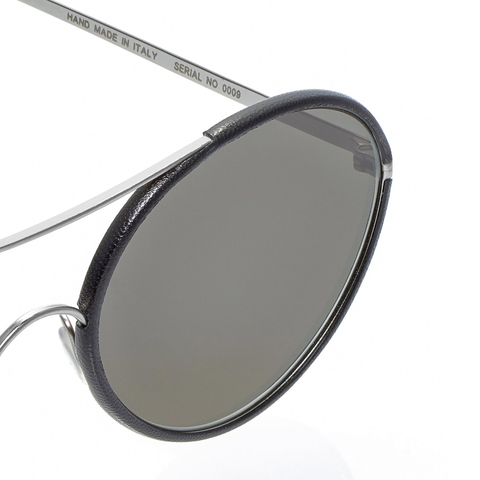 8M1P/SR (Silver+Black) - Retrosuperfuture -