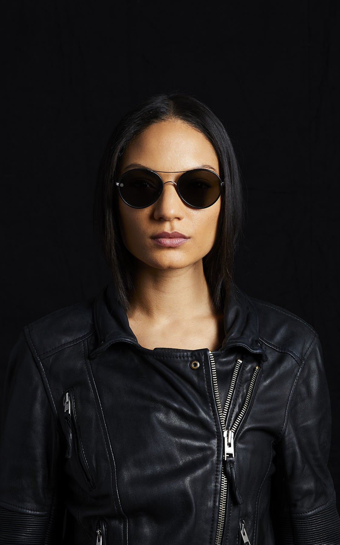 8M1P/SR (Silver+Black) - Retrosuperfuture -