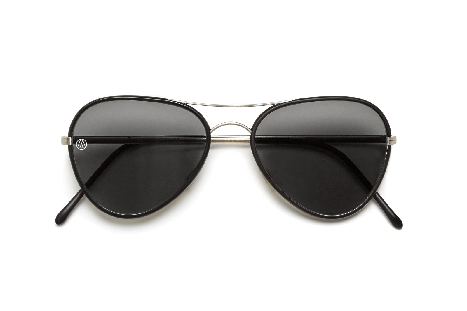 8M3P/SR (Silver+Black) - Retrosuperfuture -