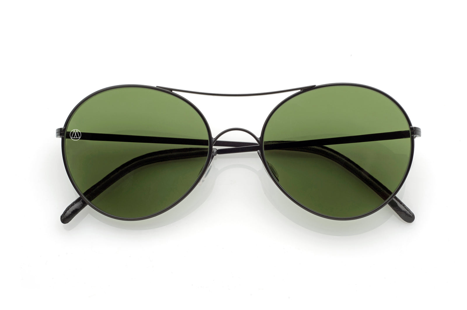 8M1/BK (Black Carbon) - Retrosuperfuture -