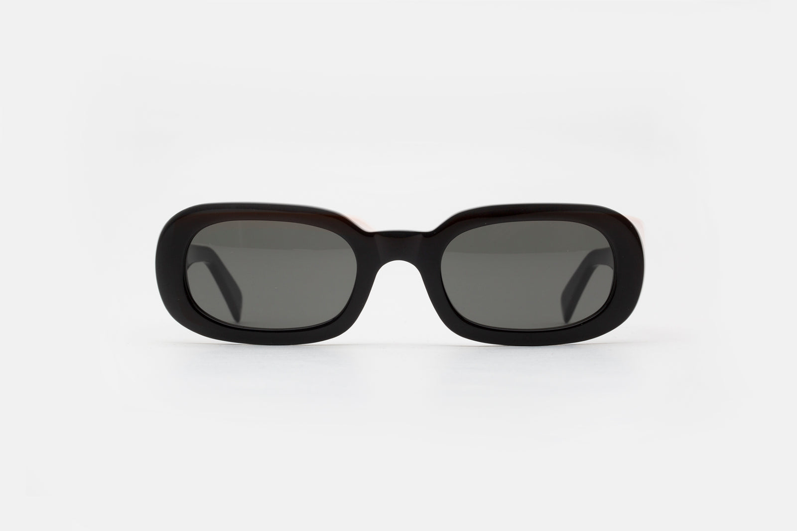 I3na Black - Retrosuperfuture -