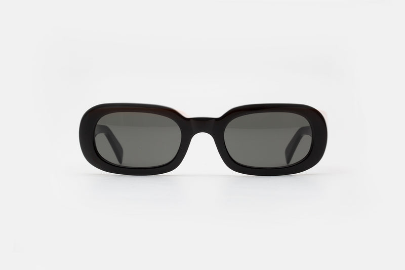 I3na Black - Retrosuperfuture -