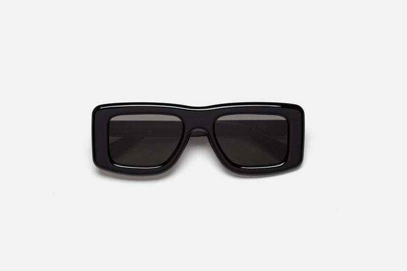 Virgilio Black - Retrosuperfuture -