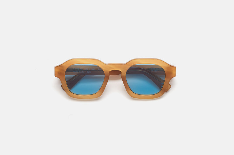 Saluto Bagutta - Retrosuperfuture -