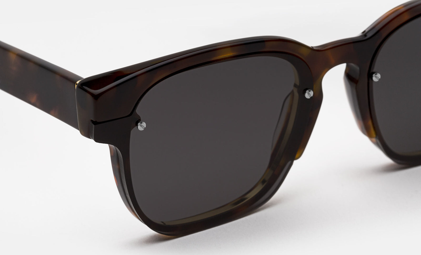 Euclid Classic Havana - Retrosuperfuture -