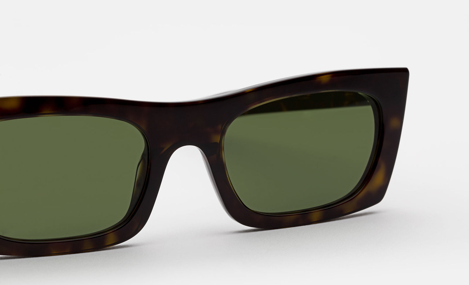 Fred 3627 Green - Retrosuperfuture -