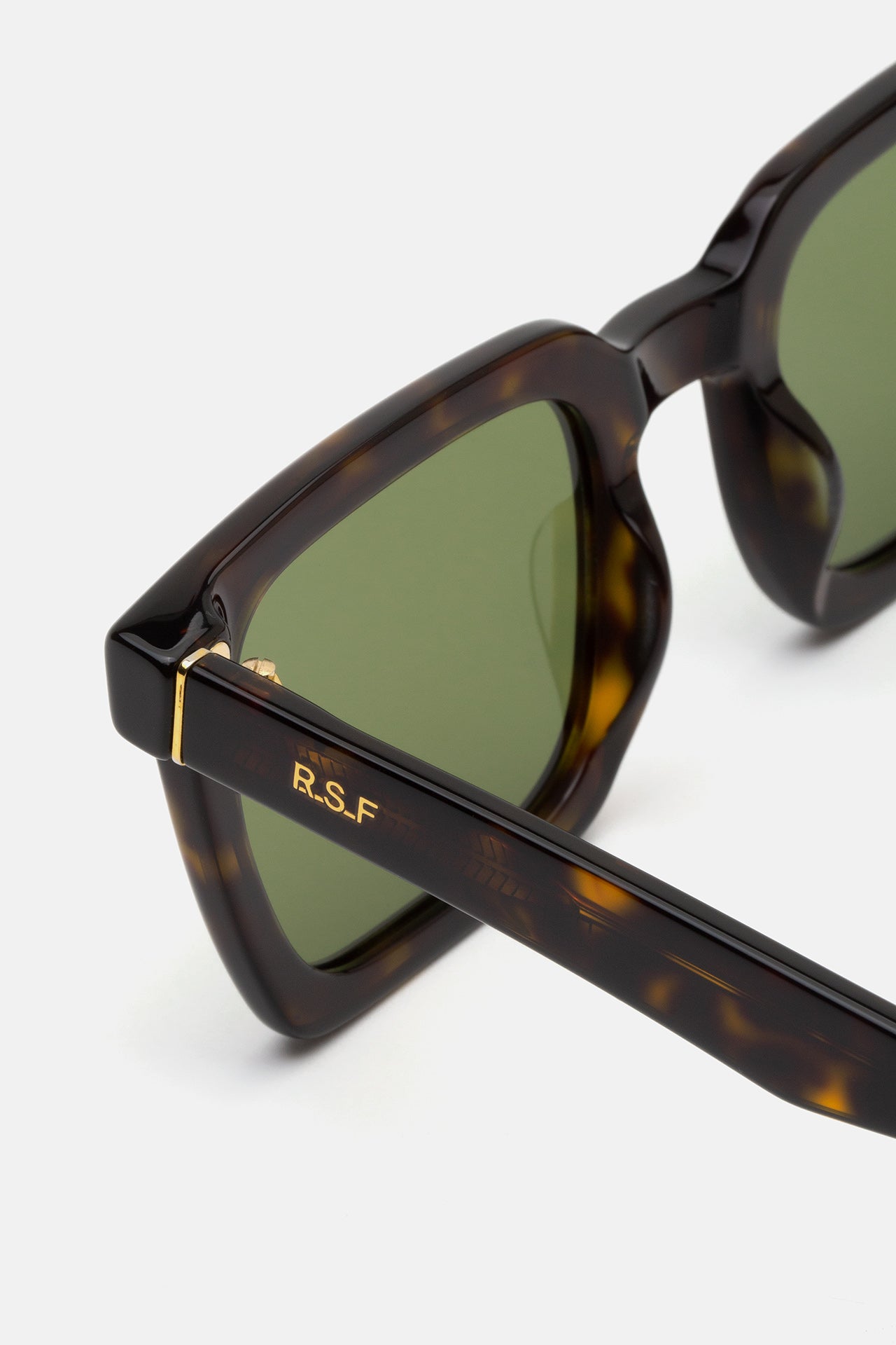 Secolo 3627 - Retrosuperfuture -
