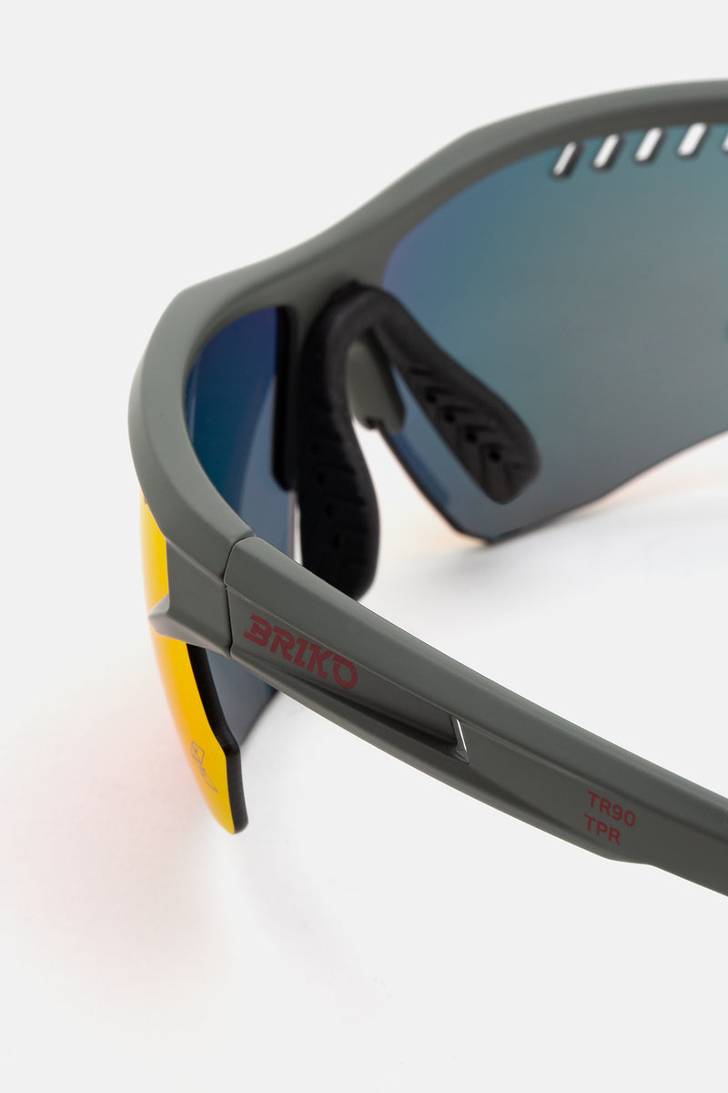 MIZAR Grey Shuttle A2B - Retrosuperfuture -