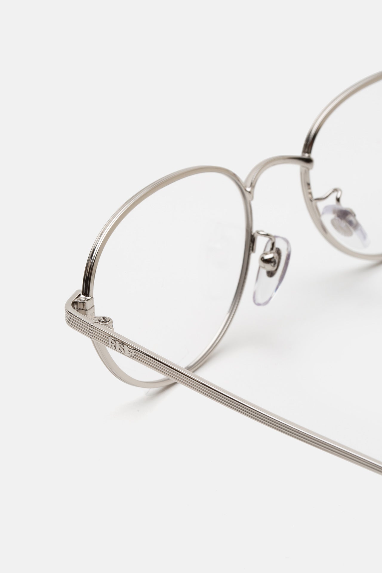 Numero 106 Argento - Retrosuperfuture -