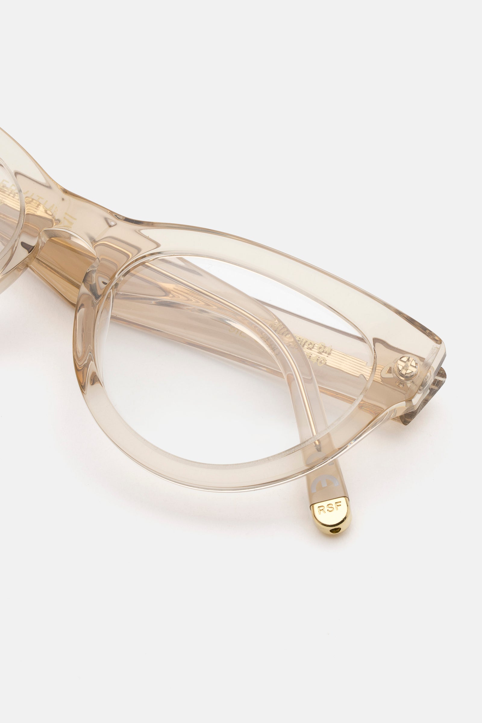 Numero 64 Resin - Retrosuperfuture -