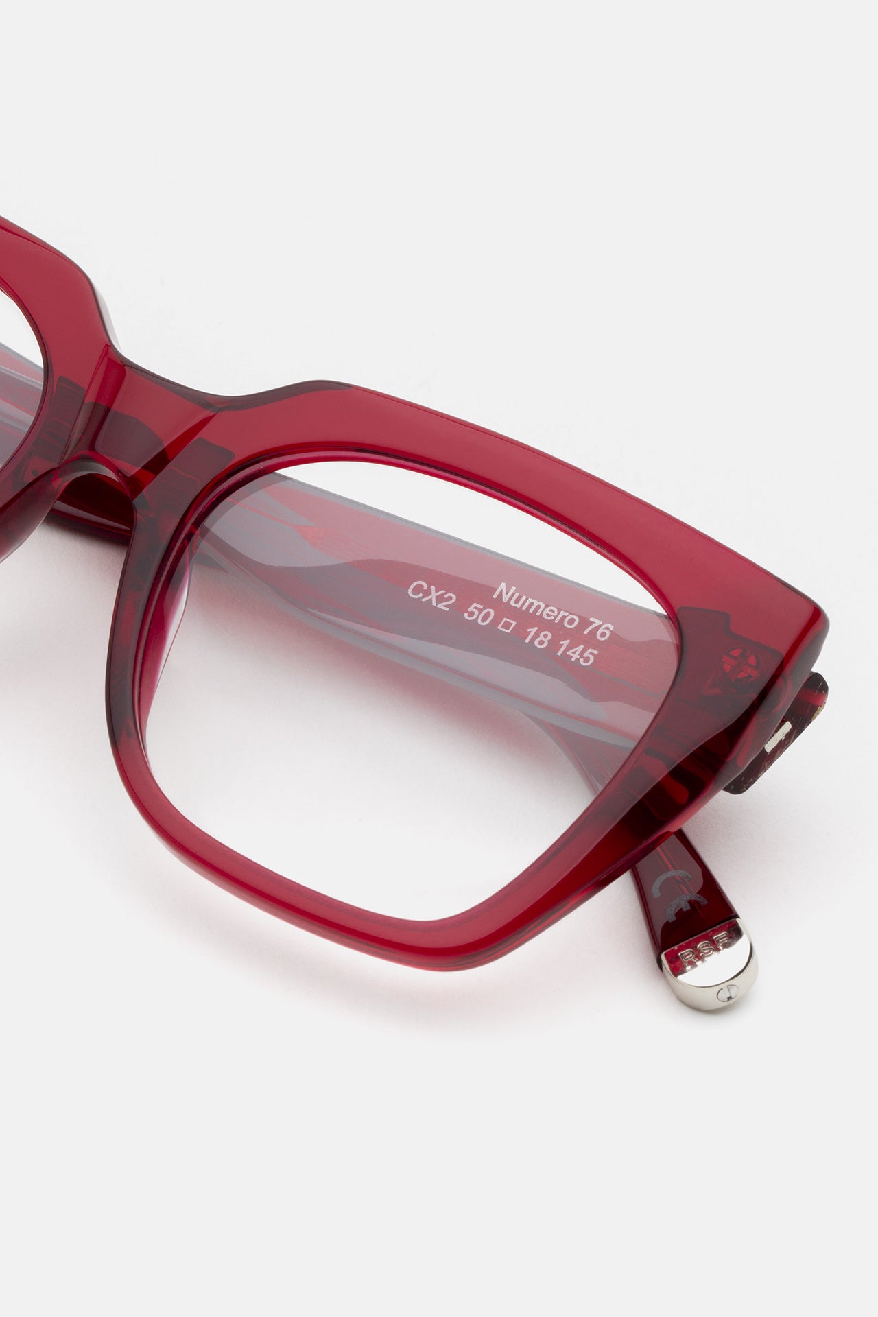Numero 76 Rosso Profondo - Retrosuperfuture -