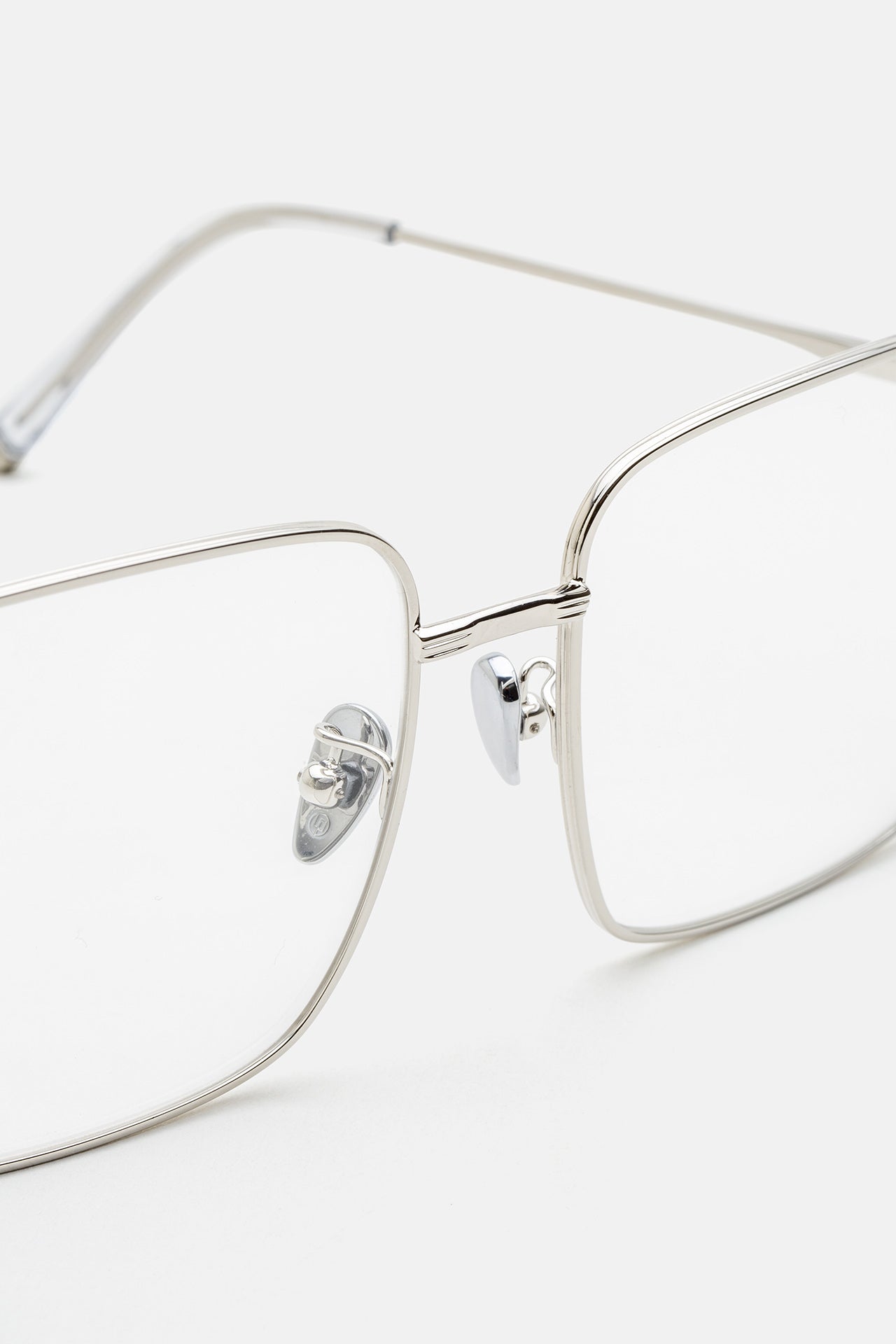 Numero 78 Argento - Retrosuperfuture -