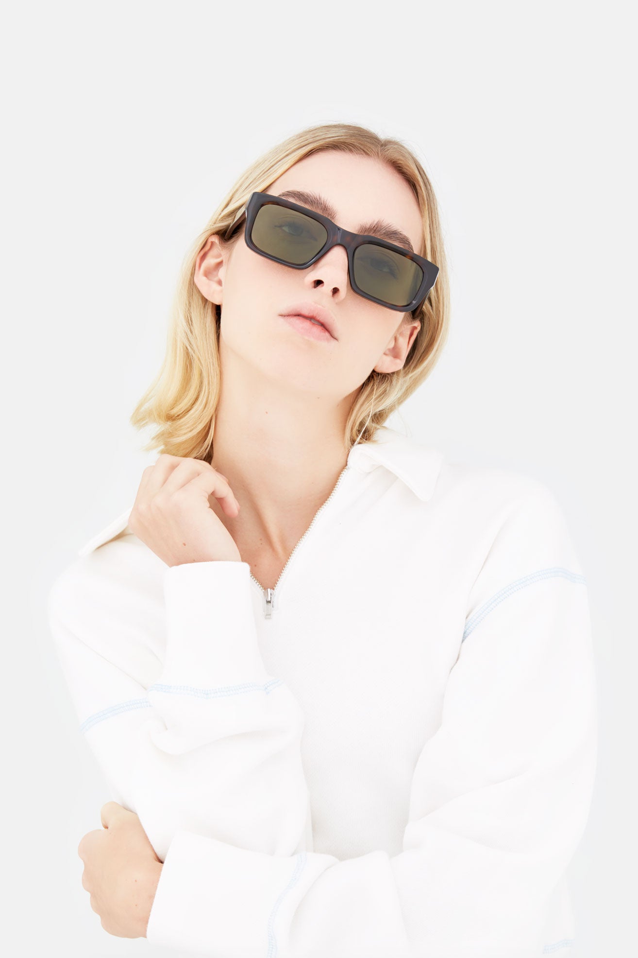 Augusto 3627 - Retrosuperfuture -
