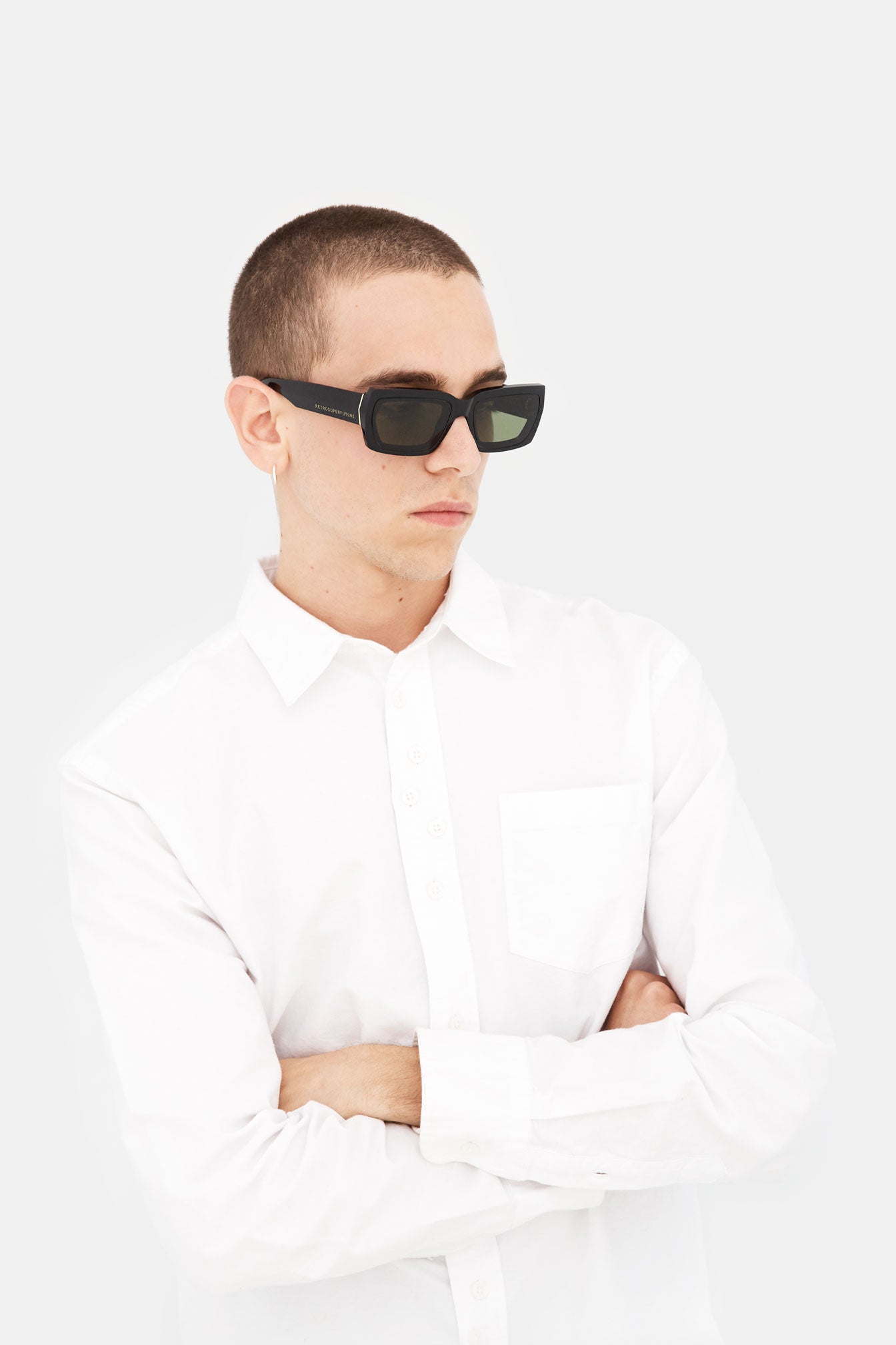 CATHARI II Black - Retrosuperfuture -