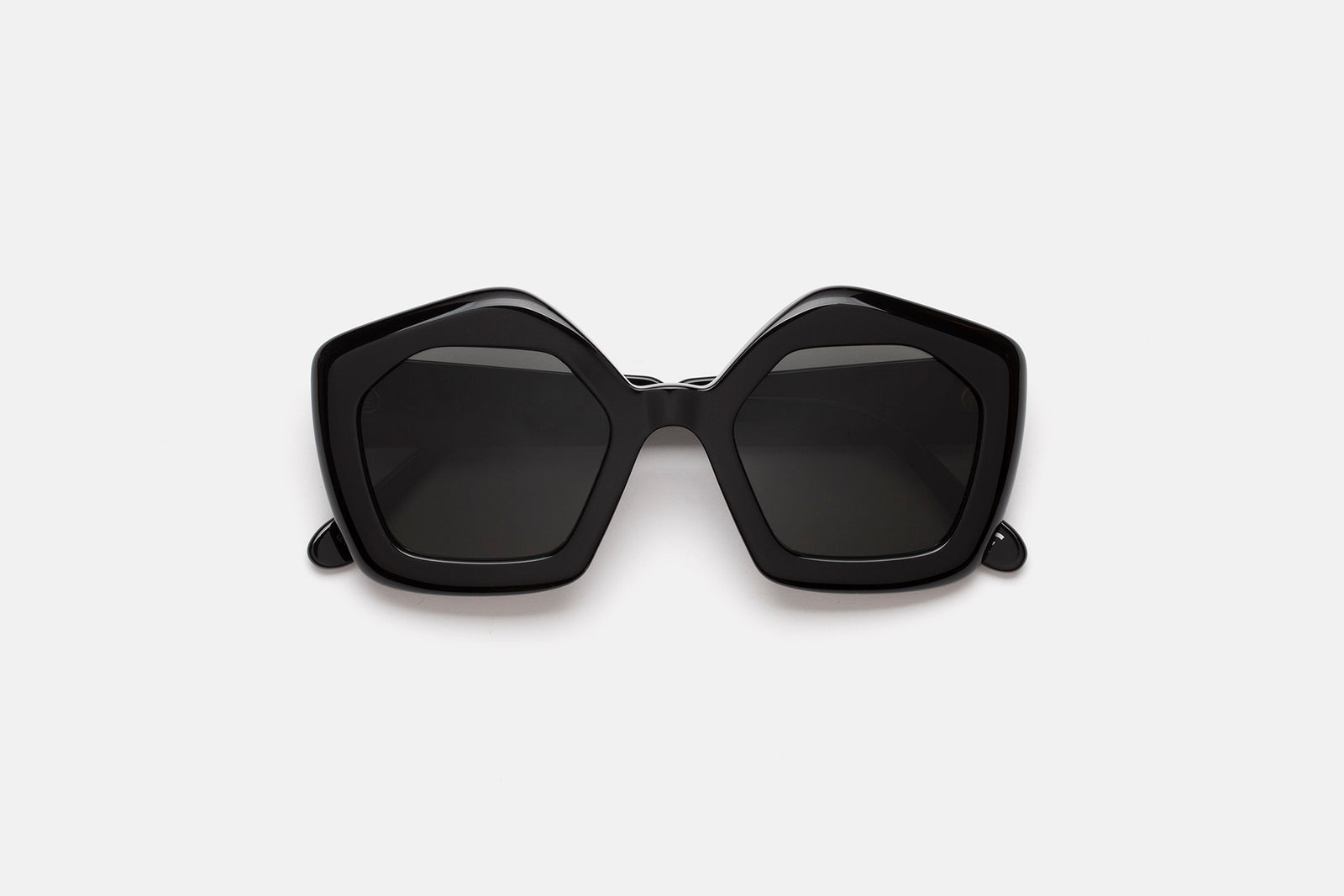 Laughing Waters Black - Retrosuperfuture -