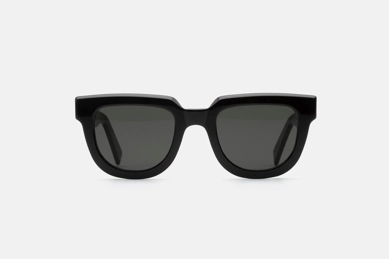 Serio Black - Retrosuperfuture -