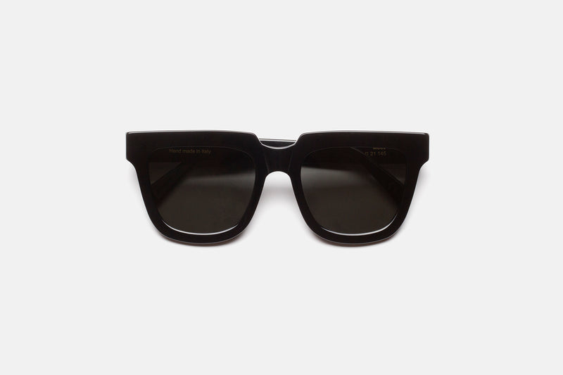Modo Black - Retrosuperfuture -